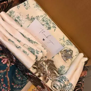 Green Toile Linen Box, gift box
